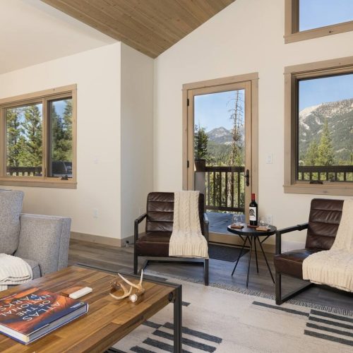 b4aa80f4-6812-4f79-99b1-b9aa9503069e